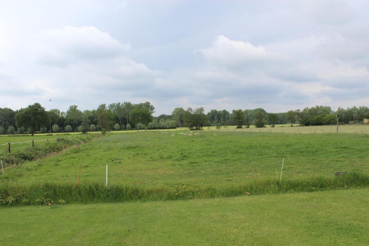 De Weije Wereld Bed and Breakfast Sint-Oedenrode Eksteriør billede
